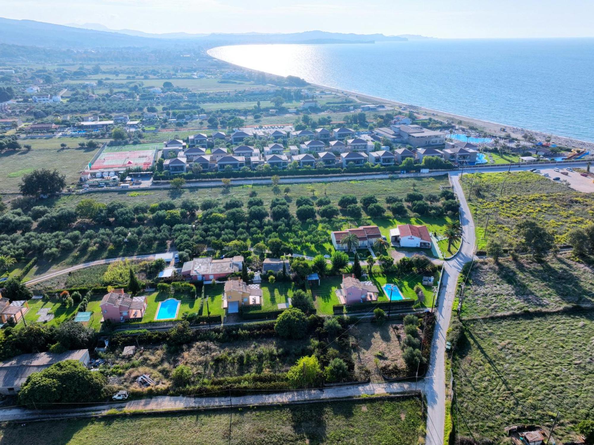 Villa Pami Almiros Beach Exterior photo