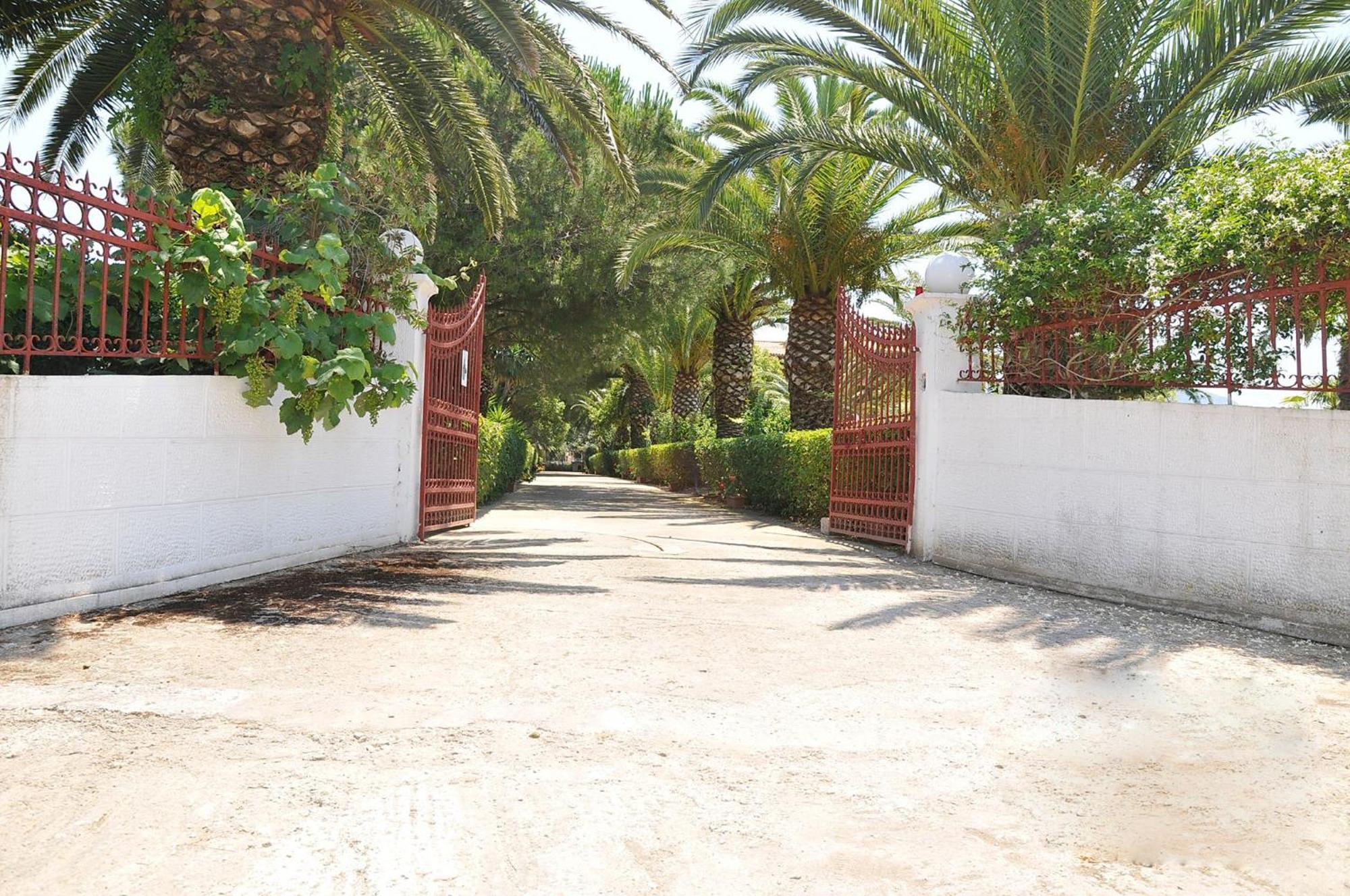 Villa Pami Almiros Beach Exterior photo